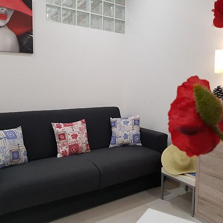 Martin Holiday Apartments Giardini Naxos Rom bilde