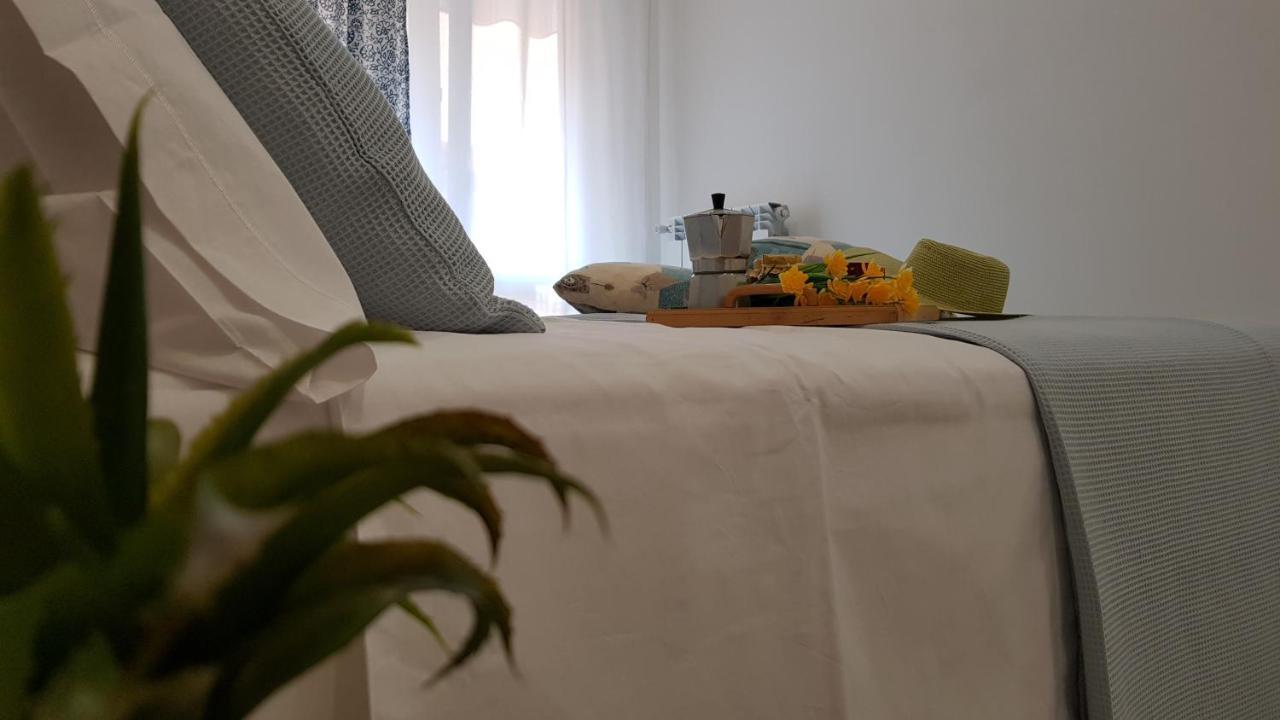 Martin Holiday Apartments Giardini Naxos Eksteriør bilde